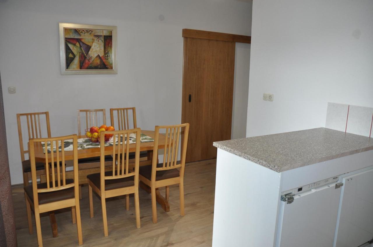 Apartmani Mia Trogir Exterior photo